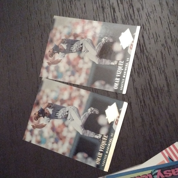 Baseball Card Lot - Picture 4 of 5